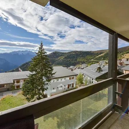 Studio With Exceptional View In - Welkeys *